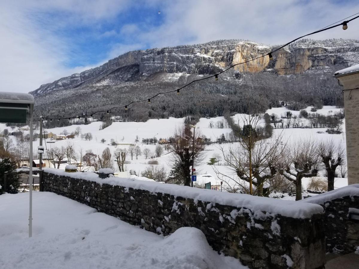 Restaurant Hotel Du Vercors Saint-Martin-en-Vercors Exterior foto